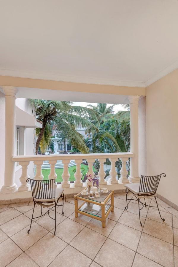 Club Mahindra Emerald Palms, Goa Бенаулим Екстериор снимка
