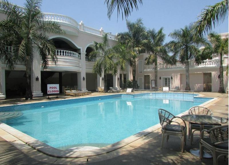 Club Mahindra Emerald Palms, Goa Бенаулим Екстериор снимка