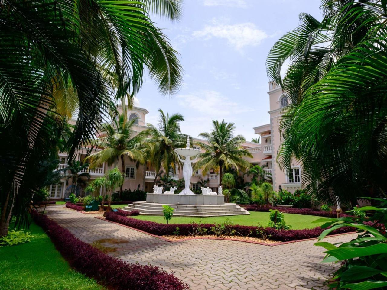 Club Mahindra Emerald Palms, Goa Бенаулим Екстериор снимка